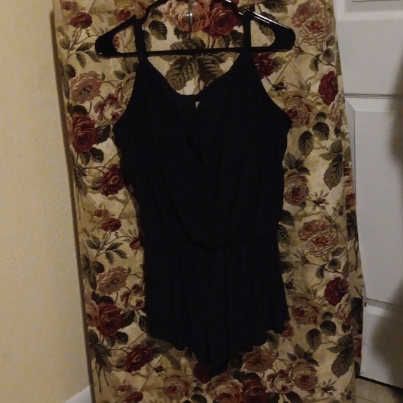 Aqua green bathing suit - Picture 1 of 8